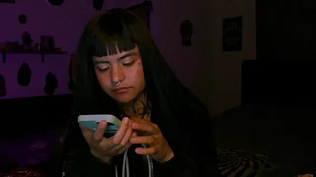 Alex_one888 - Make this girl naked