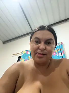 Horny-Mommy-Dirty - squirt