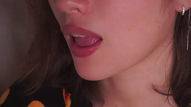 SherryBoone - Handbra tease - squeeze and moan