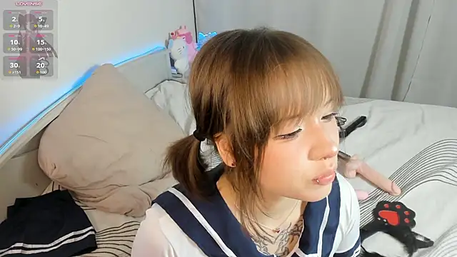 Nixiee - remove top