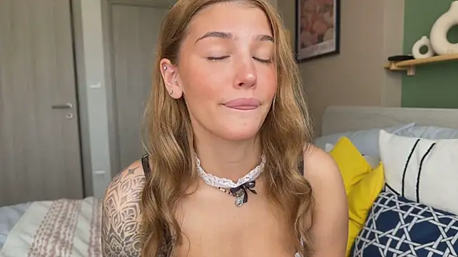 Anna_Six - ass slaps + twerk