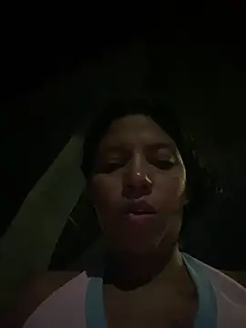 Broken_Latina_Whores_JE - Finger in my pussy 😌