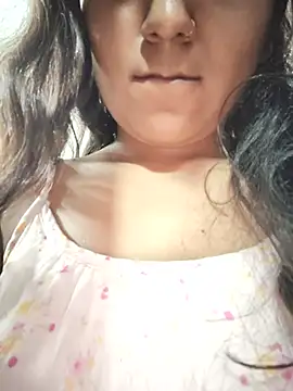 Virgin_girl_099 - 1st time sex toy put in virgin pussy 🍒