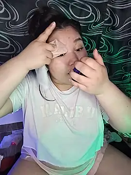 Sharyl_24 - Squirt in your face + riding large dildo