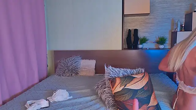 AlexaRayss - slap ass red