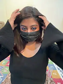 NaughtyZoya - Nude body massage