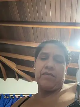 Siri_duque - Meter dos dedos en el coño