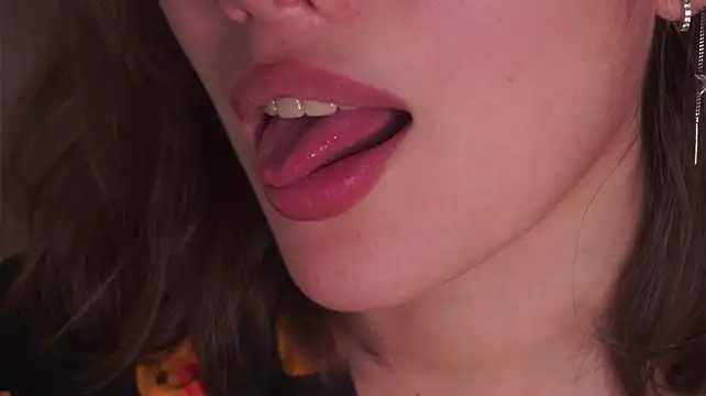 SherryBoone - Handbra tease - squeeze and moan