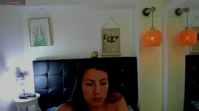 Valeri_bj - boob oil