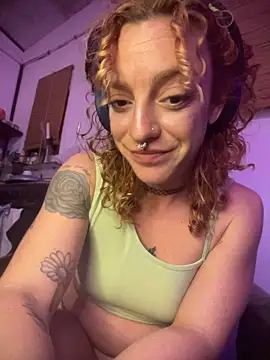 SalyTredelMonte - Finguer pussy play+squirt💦