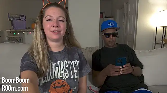Boomboomr00m - Spit, Spank, Rub + Finger Pussy