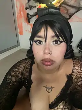 Lucialauper_ - Naked and Bouncy Boobs