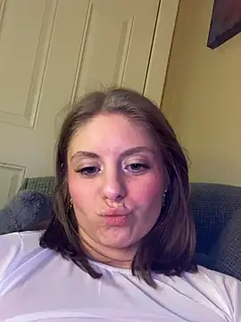 KatelynBabbyy - Strip me naked!!!