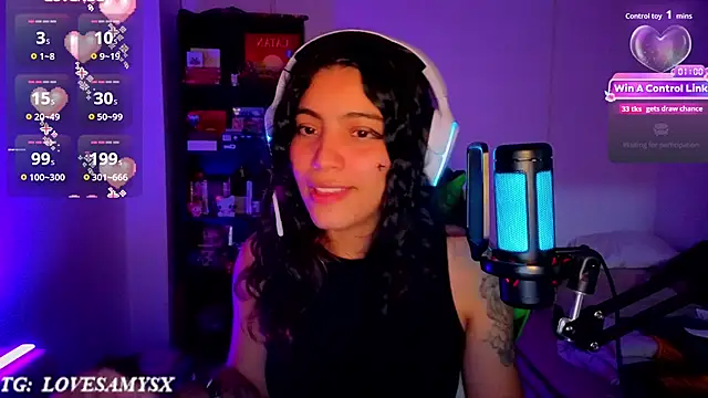 Lovelyamyy - SKIRT OFF + WATER ON TOP👾