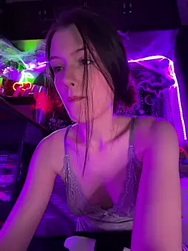 Lilactease - ✨💦pussy play over camera💦✨