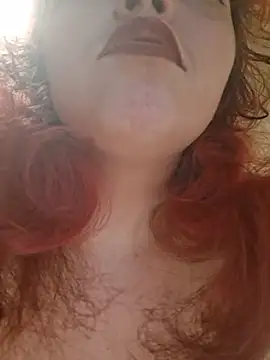 Mistressmimi7 - Tits out