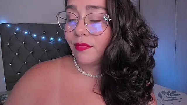 AnastaciaBlues1 - Sensual and erotic show