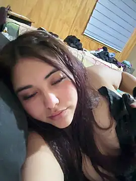 Yazzhot18