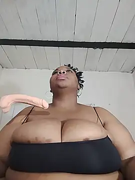 Breisy_bigboobs - 😍Show huge tits 🥵