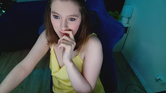 CranberryHot - Fuck pussy with a dildo❤️Make me happy❤️