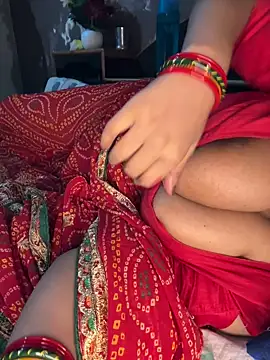 Hot__bhabhi_99 - Squirting And Cum Out💋💋