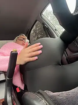 MerlinDave - Finger pussy/naked ✌️🤫🤤