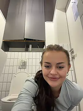 AngelinaTeller - Fingering asshole