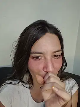 Loveuu-bae - naked & spread ass <3