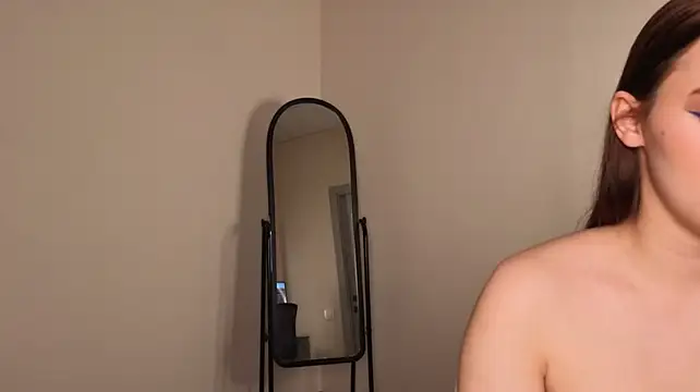 Judy_Miles - boob dance