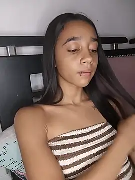 Zoe_Sweett18 - Naked+Dog styls