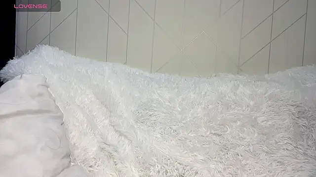 CherryJess - salvia on my boobs