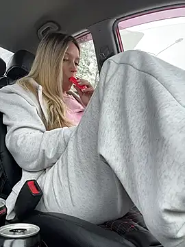 StasyWood - Show dildo🤤