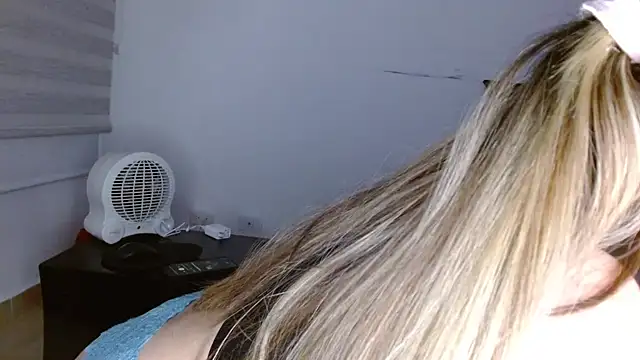 Catalina_Thomas764 - pussy licking