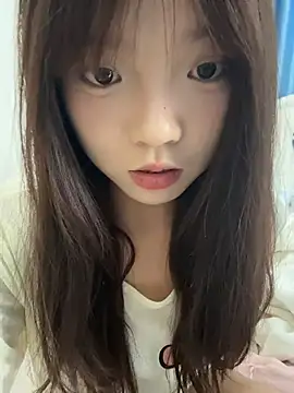 Youbaby-Love - 脱掉上衣帮妹妹揉胸变大