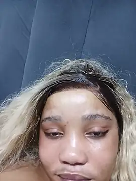 AfricanChinese24 - Pussy squirt🍑🍑💧💧