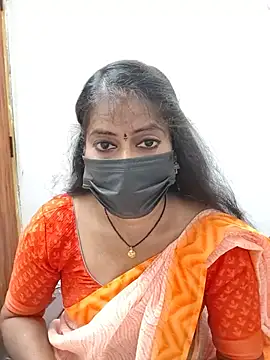 Tamil_Sigappu_Roja