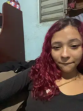 Littlehoney00 - Bem gostosa com consolo 🤤