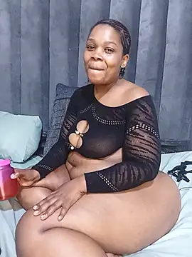 BigbootyNickyx - Naked Nicky
