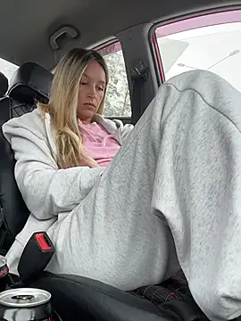 StasyWood - Show dildo🤤