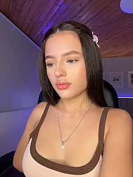 Sofia18_pinkk - GET NAKED 👙