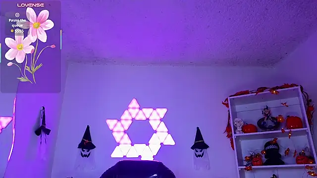 Tiny_vixen - sexy dance + naked