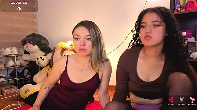 Arianna_n_Gema - FICK PUSSY WITH FINGERSSS