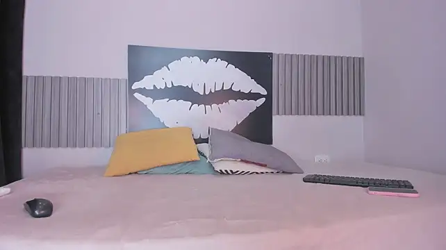 Adri_Silva - Fingers in my wet pussy 🌊+controlx1