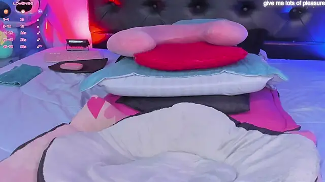 Adriana-55 - Fart Show 💨💨