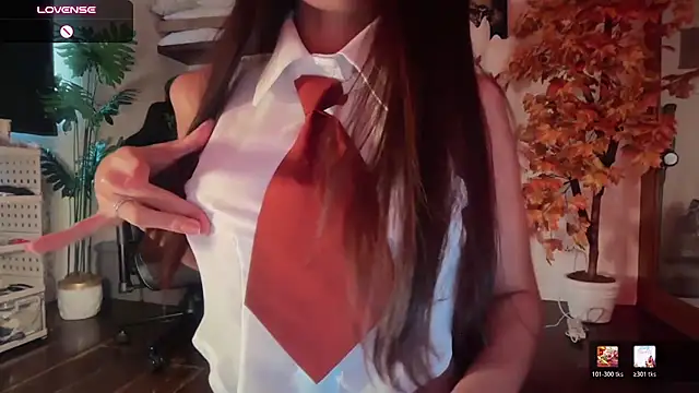 Just_jenyah - ride dildo on the floor