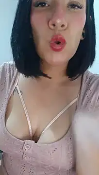 ScarlarletBlossomX - Tetas fuera 10 minutos