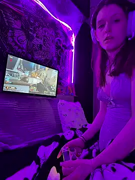 Lilactease - ✨💦pussy play over camera💦✨