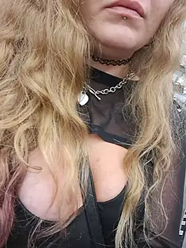 OGKarma - Driving topless 🤭🥵