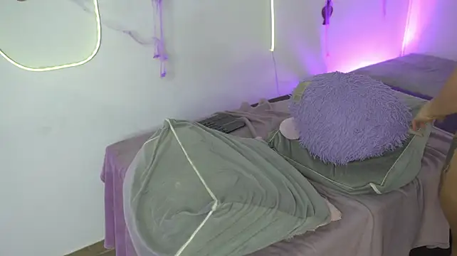 Bri_cullen - ride Bri ass in doggy x2min