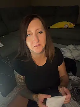 XoTatianaXo - Can I cum with my clothes on?